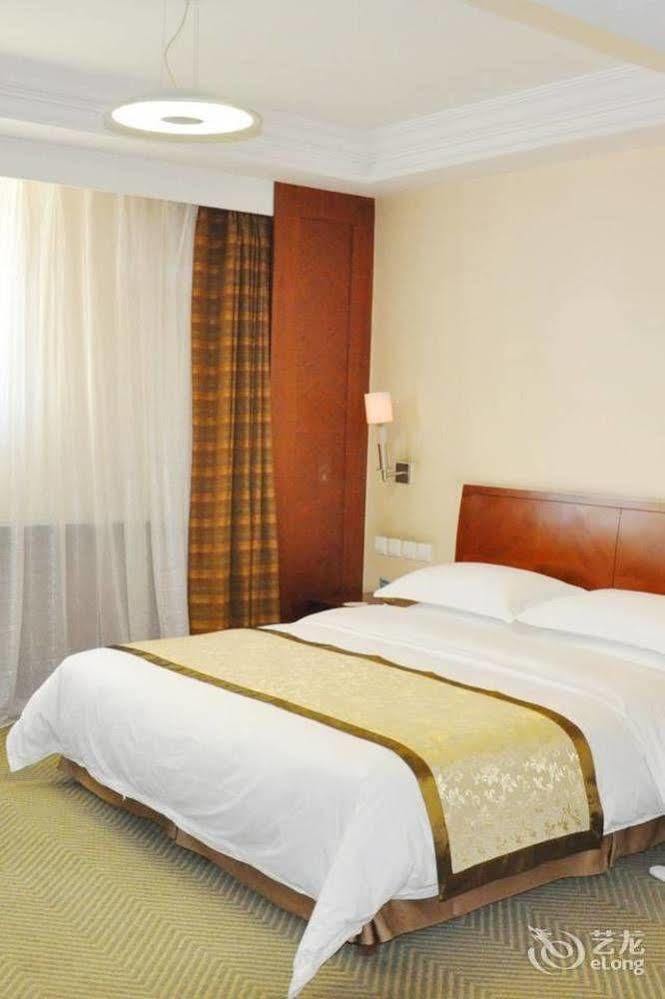 Jilin Province Hotel Csangcsun Kültér fotó