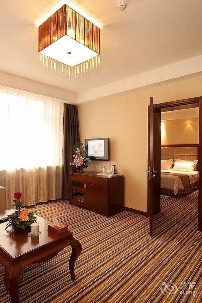 Jilin Province Hotel Csangcsun Kültér fotó
